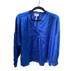 Laundry by Shelli Segal Blue Blouse Top XL V-neck Surf the Web Satin Feel Flowy